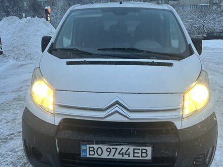 Белый Ситроен Jumpy, объемом двигателя 2 л и пробегом 235 тыс. км за 7777 $, фото 1 на Automoto.ua