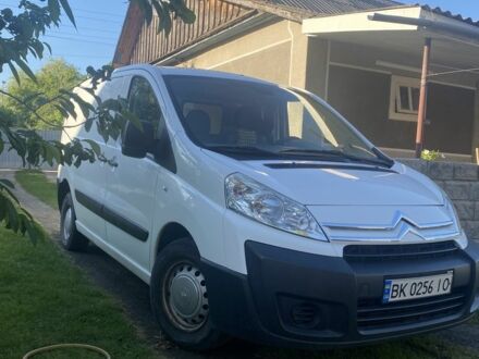 Ситроен Jumpy 2011 в Владимирце на Automoto.ua Белый Ситроен Jumpy, объемом двигателя 1.6 л и пробегом 319 тыс. км за 5750 $, фото 1 на Automoto.ua
