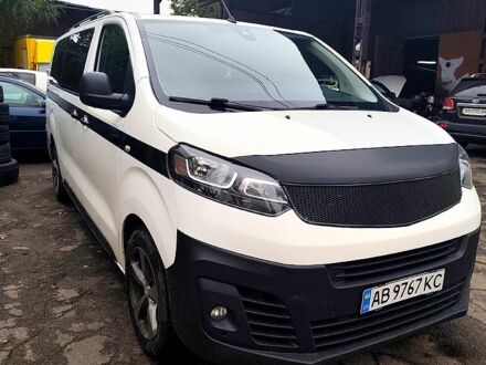 Белый Ситроен Jumpy, объемом двигателя 2 л и пробегом 250 тыс. км за 15000 $, фото 1 на Automoto.ua