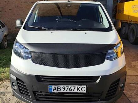 Белый Ситроен Jumpy, объемом двигателя 2 л и пробегом 250 тыс. км за 13500 $, фото 1 на Automoto.ua