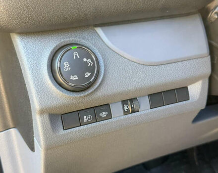 Черный Ситроен Jumpy, объемом двигателя 2 л и пробегом 216 тыс. км за 17000 $, фото 45 на Automoto.ua