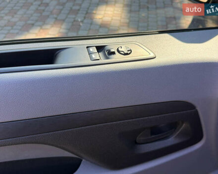 Черный Ситроен Jumpy, объемом двигателя 2 л и пробегом 216 тыс. км за 17000 $, фото 3 на Automoto.ua