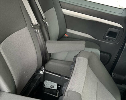 Чорний Сітроен Jumpy, об'ємом двигуна 2 л та пробігом 187 тис. км за 18700 $, фото 41 на Automoto.ua