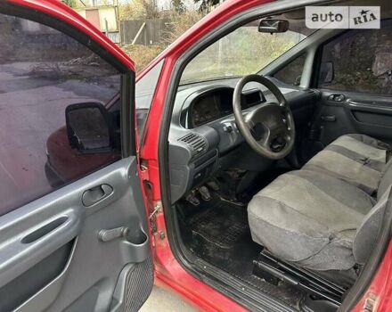 Красный Ситроен Jumpy, объемом двигателя 1.91 л и пробегом 380 тыс. км за 2300 $, фото 5 на Automoto.ua