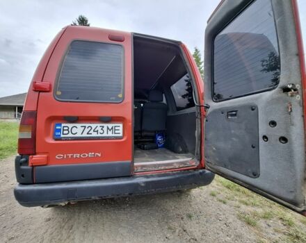 Красный Ситроен Jumpy, объемом двигателя 1.9 л и пробегом 323 тыс. км за 4200 $, фото 4 на Automoto.ua