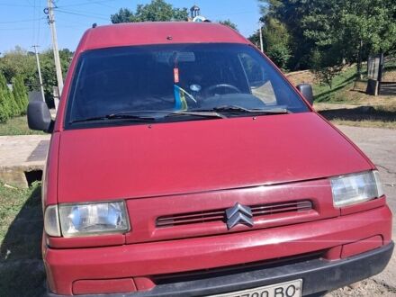 Красный Ситроен Jumpy, объемом двигателя 1.6 л и пробегом 500 тыс. км за 2000 $, фото 1 на Automoto.ua