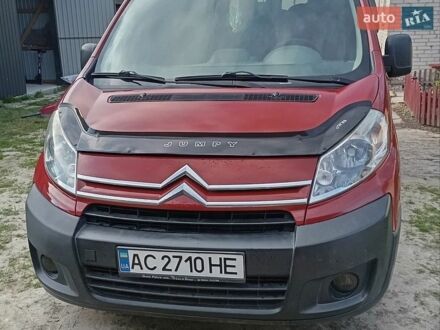 Красный Ситроен Jumpy, объемом двигателя 2 л и пробегом 318 тыс. км за 5000 $, фото 1 на Automoto.ua