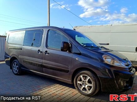 Ситроен Jumpy, объемом двигателя 2 л и пробегом 382 тыс. км за 10000 $, фото 1 на Automoto.ua