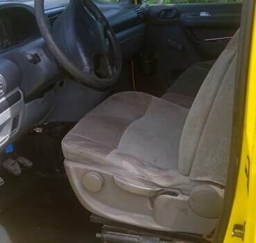 Желтый Ситроен Jumpy, объемом двигателя 1.9 л и пробегом 485 тыс. км за 2500 $, фото 4 на Automoto.ua