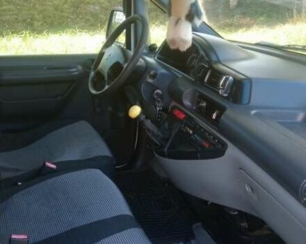 Желтый Ситроен Jumpy, объемом двигателя 2 л и пробегом 395 тыс. км за 4100 $, фото 4 на Automoto.ua