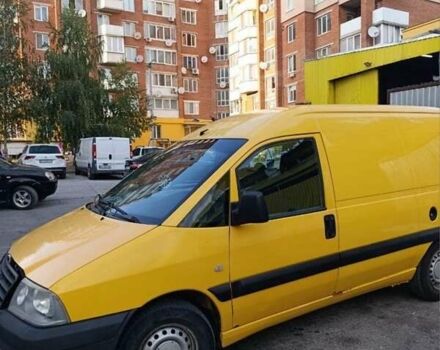 Желтый Ситроен Jumpy, объемом двигателя 1.9 л и пробегом 297 тыс. км за 3100 $, фото 2 на Automoto.ua