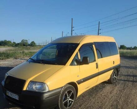 Желтый Ситроен Jumpy, объемом двигателя 1.9 л и пробегом 276 тыс. км за 4100 $, фото 4 на Automoto.ua