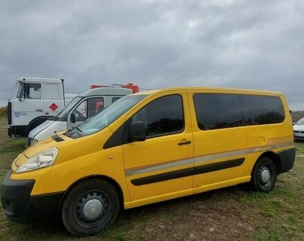 Желтый Ситроен Jumpy, объемом двигателя 1.6 л и пробегом 441 тыс. км за 4700 $, фото 2 на Automoto.ua