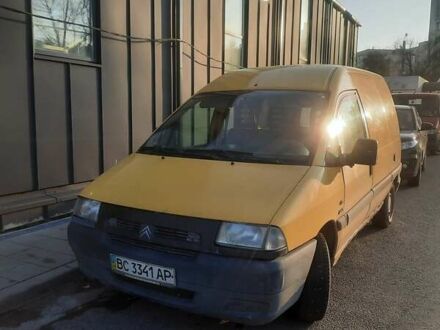 Желтый Ситроен Jumpy, объемом двигателя 1.9 л и пробегом 256 тыс. км за 2500 $, фото 1 на Automoto.ua