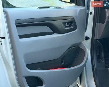 Сірий Сітроен Jumpy, об'ємом двигуна 1.56 л та пробігом 146 тис. км за 11600 $, фото 28 на Automoto.ua