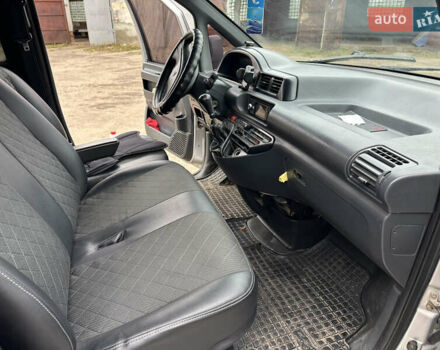 Серый Ситроен Jumpy, объемом двигателя 1.91 л и пробегом 350 тыс. км за 2800 $, фото 10 на Automoto.ua