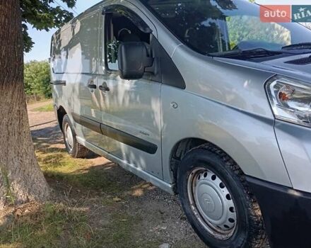 Серый Ситроен Jumpy, объемом двигателя 2 л и пробегом 330 тыс. км за 3650 $, фото 2 на Automoto.ua