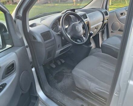 Серый Ситроен Jumpy, объемом двигателя 1.6 л и пробегом 284 тыс. км за 8100 $, фото 12 на Automoto.ua