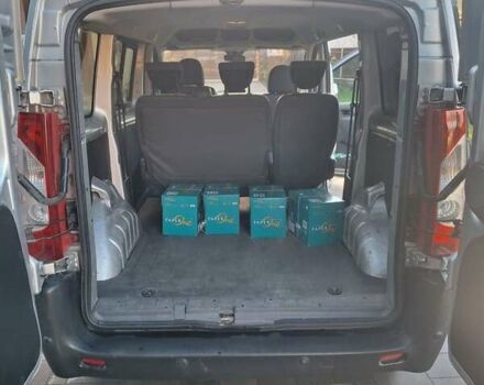 Серый Ситроен Jumpy, объемом двигателя 1.6 л и пробегом 284 тыс. км за 8100 $, фото 13 на Automoto.ua