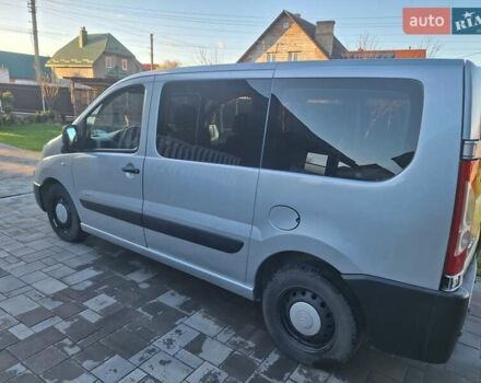 Серый Ситроен Jumpy, объемом двигателя 1.6 л и пробегом 284 тыс. км за 8100 $, фото 3 на Automoto.ua