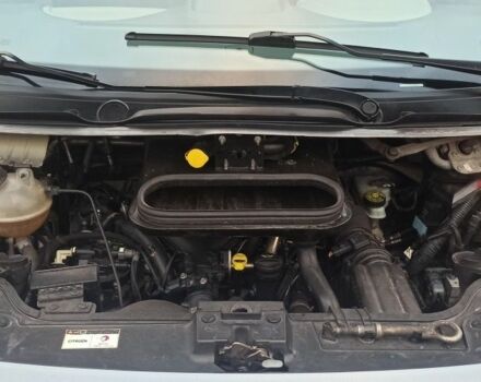 Серый Ситроен Jumpy, объемом двигателя 2 л и пробегом 317 тыс. км за 10500 $, фото 7 на Automoto.ua