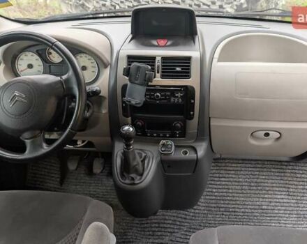 Серый Ситроен Jumpy, объемом двигателя 2 л и пробегом 150 тыс. км за 9600 $, фото 10 на Automoto.ua
