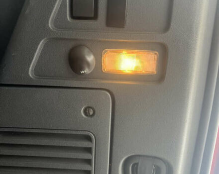 Серый Ситроен Jumpy, объемом двигателя 2 л и пробегом 258 тыс. км за 11900 $, фото 18 на Automoto.ua