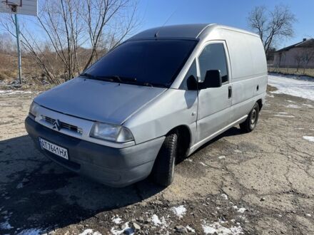Ситроен Jumpy 2003 в Ивано-Франковске на Automoto.ua Серый Ситроен Jumpy, объемом двигателя 2 л и пробегом 340 тыс. км за 1850 $, фото 1 на Automoto.ua