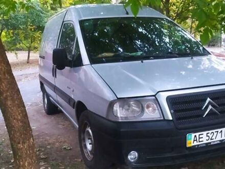 Серый Ситроен Jumpy, объемом двигателя 2 л и пробегом 49 тыс. км за 3800 $, фото 1 на Automoto.ua