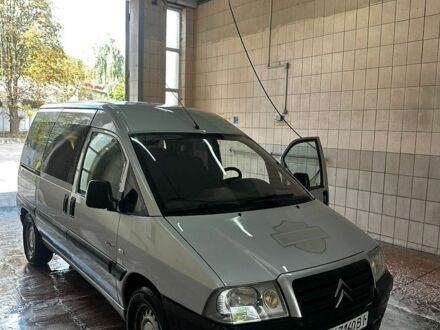 Сірий Сітроен Jumpy, об'ємом двигуна 2 л та пробігом 294 тис. км за 4900 $, фото 1 на Automoto.ua