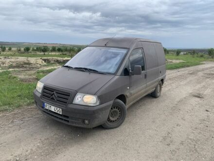 Ситроен Jumpy 2007 в Изюме на Automoto.ua Серый Ситроен Jumpy, объемом двигателя 2 л и пробегом 150 тыс. км за 3386 $, фото 1 на Automoto.ua