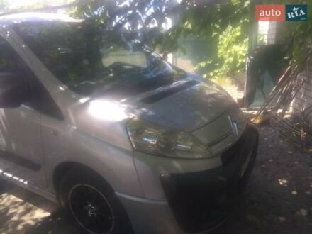 Ситроен Jumpy 2008 в Днепре (Днепропетровске) на Automoto.ua Серый Ситроен Jumpy, объемом двигателя 2 л и пробегом 270 тыс. км за 8000 $, фото 1 на Automoto.ua
