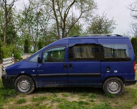 Синий Ситроен Jumpy, объемом двигателя 2 л и пробегом 250 тыс. км за 2850 $, фото 3 на Automoto.ua