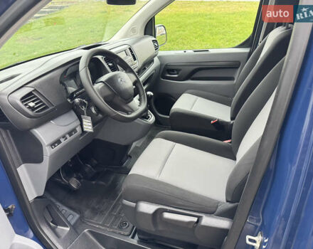 Синий Ситроен Jumpy, объемом двигателя 1.6 л и пробегом 184 тыс. км за 15550 $, фото 16 на Automoto.ua