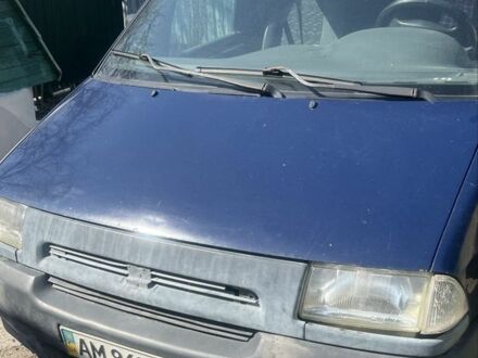 Синий Ситроен Jumpy, объемом двигателя 1.9 л и пробегом 250 тыс. км за 2450 $, фото 1 на Automoto.ua