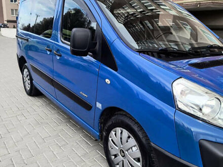 Синий Ситроен Jumpy, объемом двигателя 2 л и пробегом 224 тыс. км за 6200 $, фото 1 на Automoto.ua