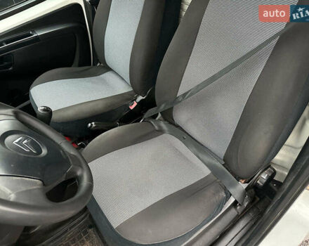 Білий Сітроен Nemo, об'ємом двигуна 1.4 л та пробігом 221 тис. км за 3990 $, фото 9 на Automoto.ua