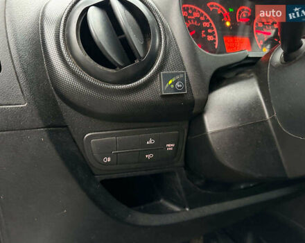 Білий Сітроен Nemo, об'ємом двигуна 1.4 л та пробігом 221 тис. км за 3990 $, фото 11 на Automoto.ua