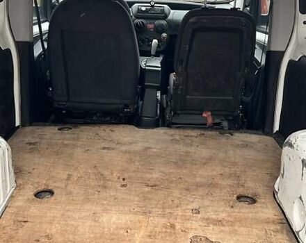 Білий Сітроен Nemo, об'ємом двигуна 1.2 л та пробігом 188 тис. км за 5500 $, фото 8 на Automoto.ua