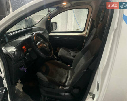 Белый Ситроен Nemo, объемом двигателя 1.36 л и пробегом 396 тыс. км за 3650 $, фото 1 на Automoto.ua