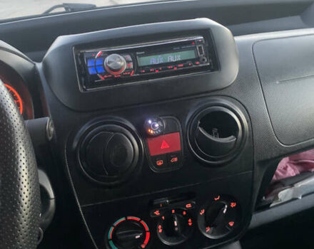 Белый Ситроен Nemo, объемом двигателя 1.36 л и пробегом 396 тыс. км за 3650 $, фото 9 на Automoto.ua