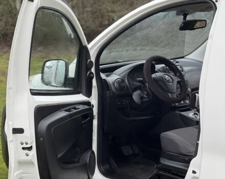 Білий Сітроен Nemo, об'ємом двигуна 1.2 л та пробігом 188 тис. км за 5500 $, фото 5 на Automoto.ua