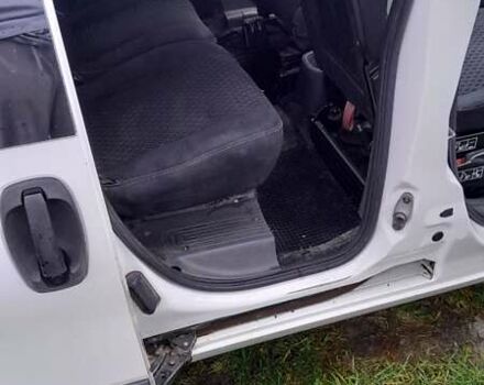 Белый Ситроен Nemo, объемом двигателя 1.4 л и пробегом 365 тыс. км за 5000 $, фото 11 на Automoto.ua