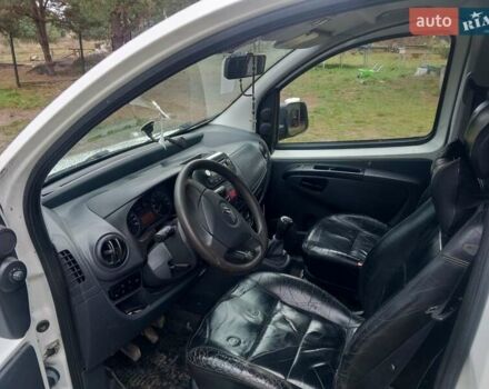 Білий Сітроен Nemo, об'ємом двигуна 1.4 л та пробігом 360 тис. км за 3800 $, фото 6 на Automoto.ua