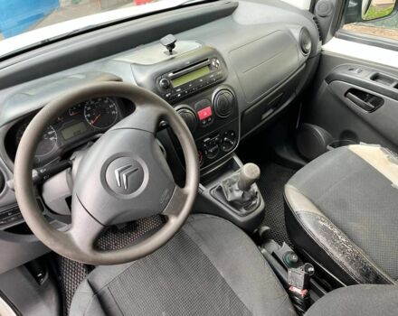 Білий Сітроен Nemo, об'ємом двигуна 1.4 л та пробігом 340 тис. км за 3700 $, фото 4 на Automoto.ua