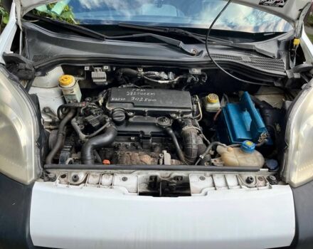 Білий Сітроен Nemo, об'ємом двигуна 1.4 л та пробігом 340 тис. км за 3700 $, фото 5 на Automoto.ua