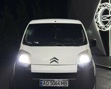 Белый Ситроен Nemo, объемом двигателя 1.4 л и пробегом 300 тыс. км за 4900 $, фото 1 на Automoto.ua