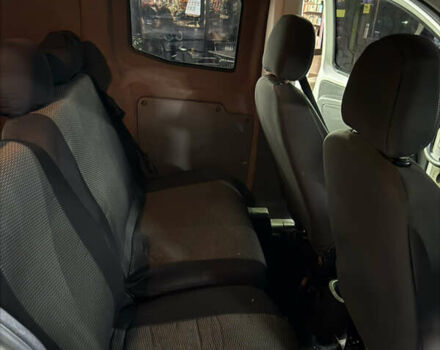 Белый Ситроен Nemo, объемом двигателя 1.4 л и пробегом 300 тыс. км за 4900 $, фото 16 на Automoto.ua