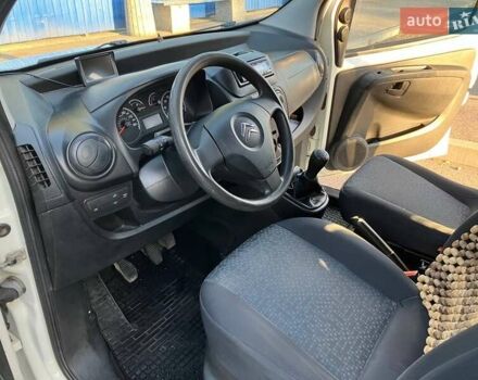Белый Ситроен Nemo, объемом двигателя 1.2 л и пробегом 217 тыс. км за 3900 $, фото 6 на Automoto.ua