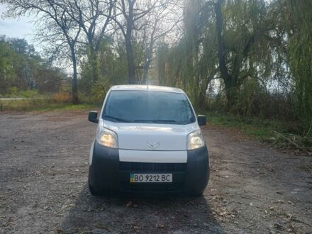 Белый Ситроен Nemo, объемом двигателя 1.4 л и пробегом 290 тыс. км за 3200 $, фото 1 на Automoto.ua